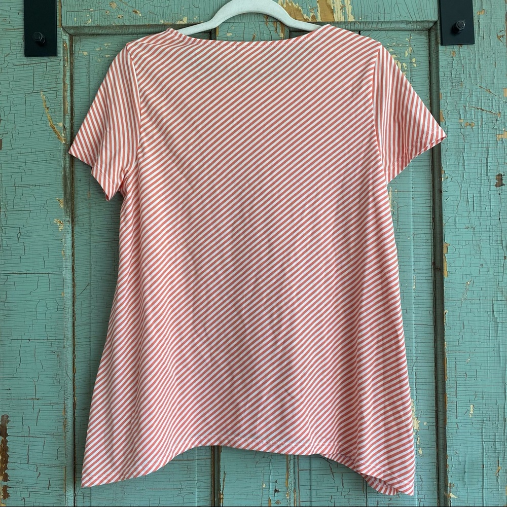 NWT Chicos Exciting Stripe Sharkbite Tee - Picture 7 of 7